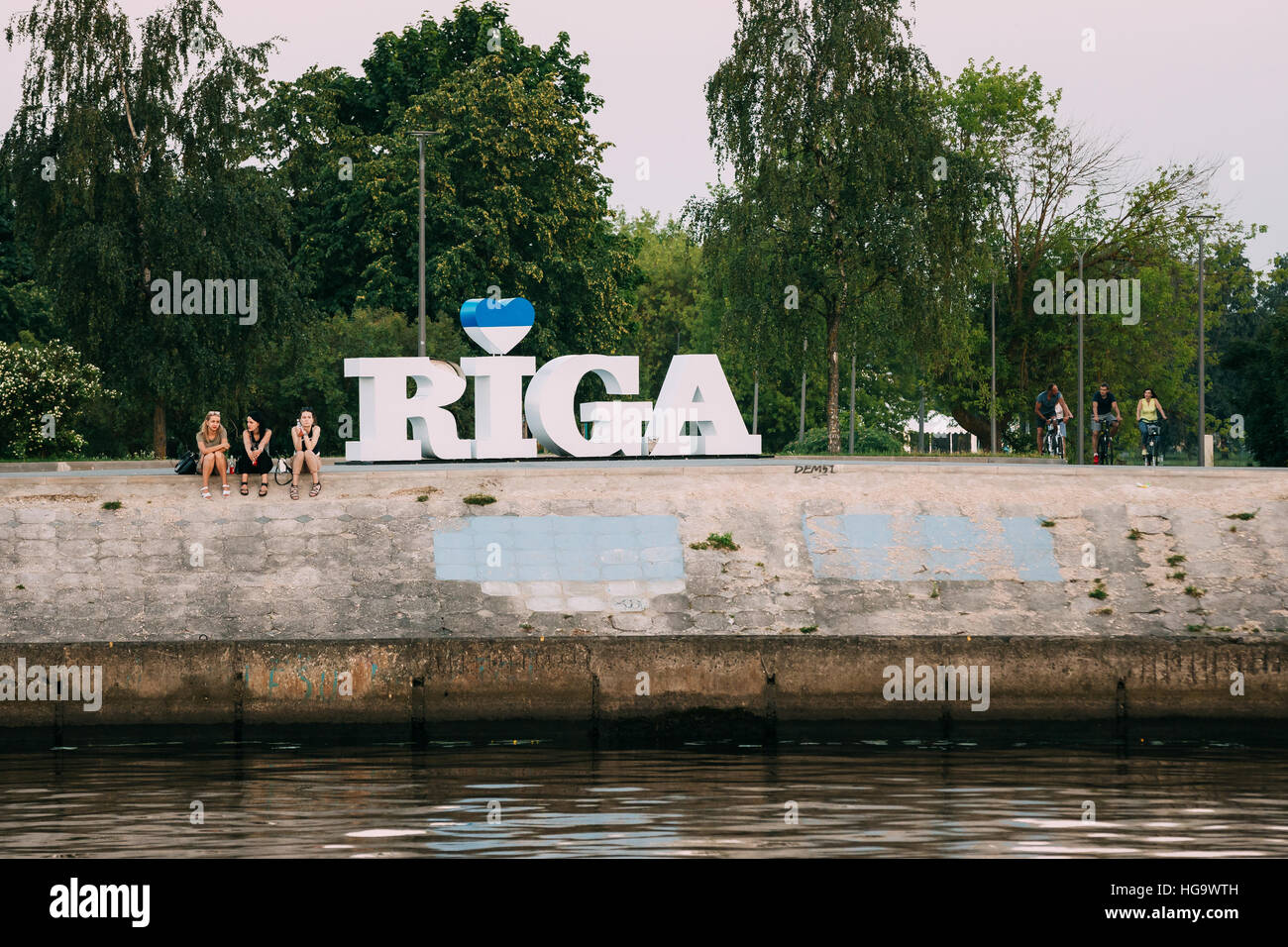 Is It Okay To Lose Weight While Pregnant Latvian Woman 30 Riga