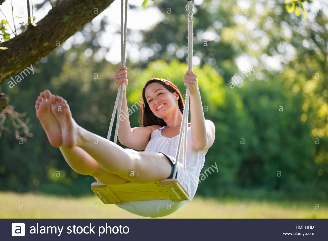 Swinging Women 61