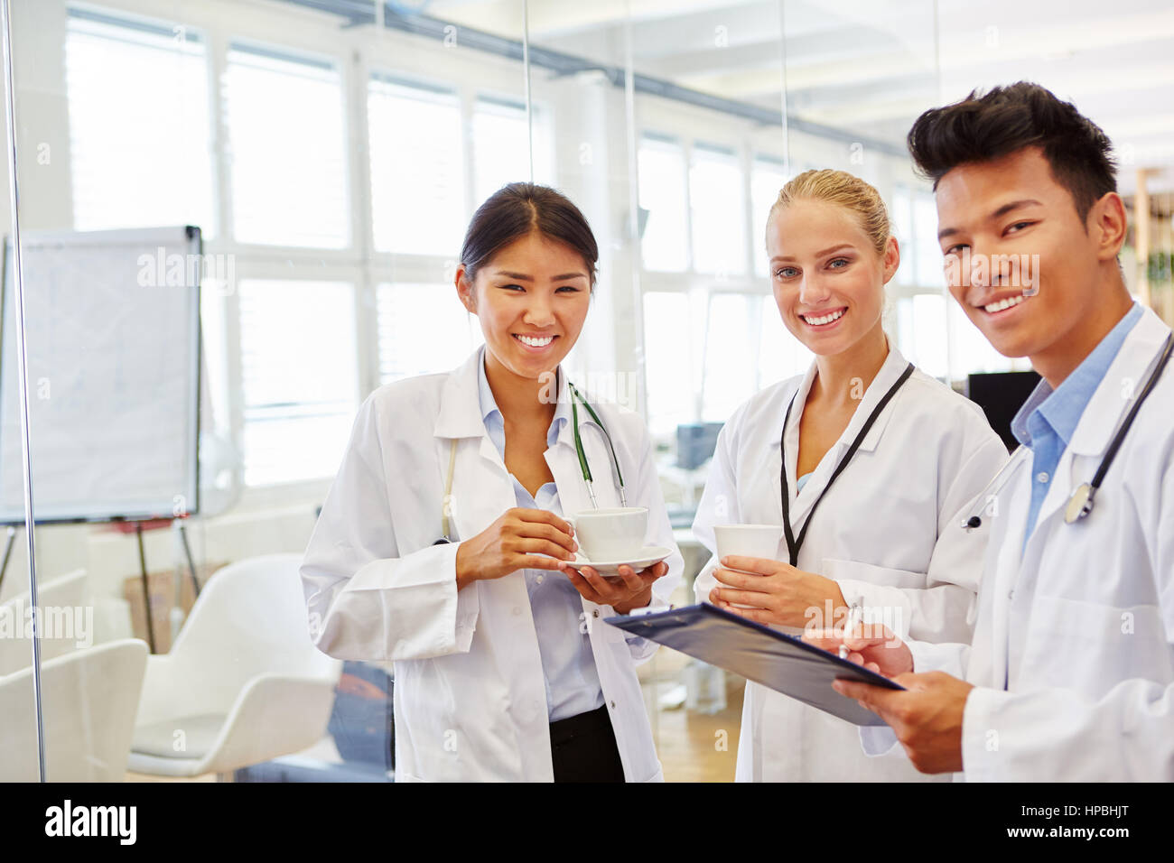 Interracial doctors in hospitals Vary ugly vagina porn