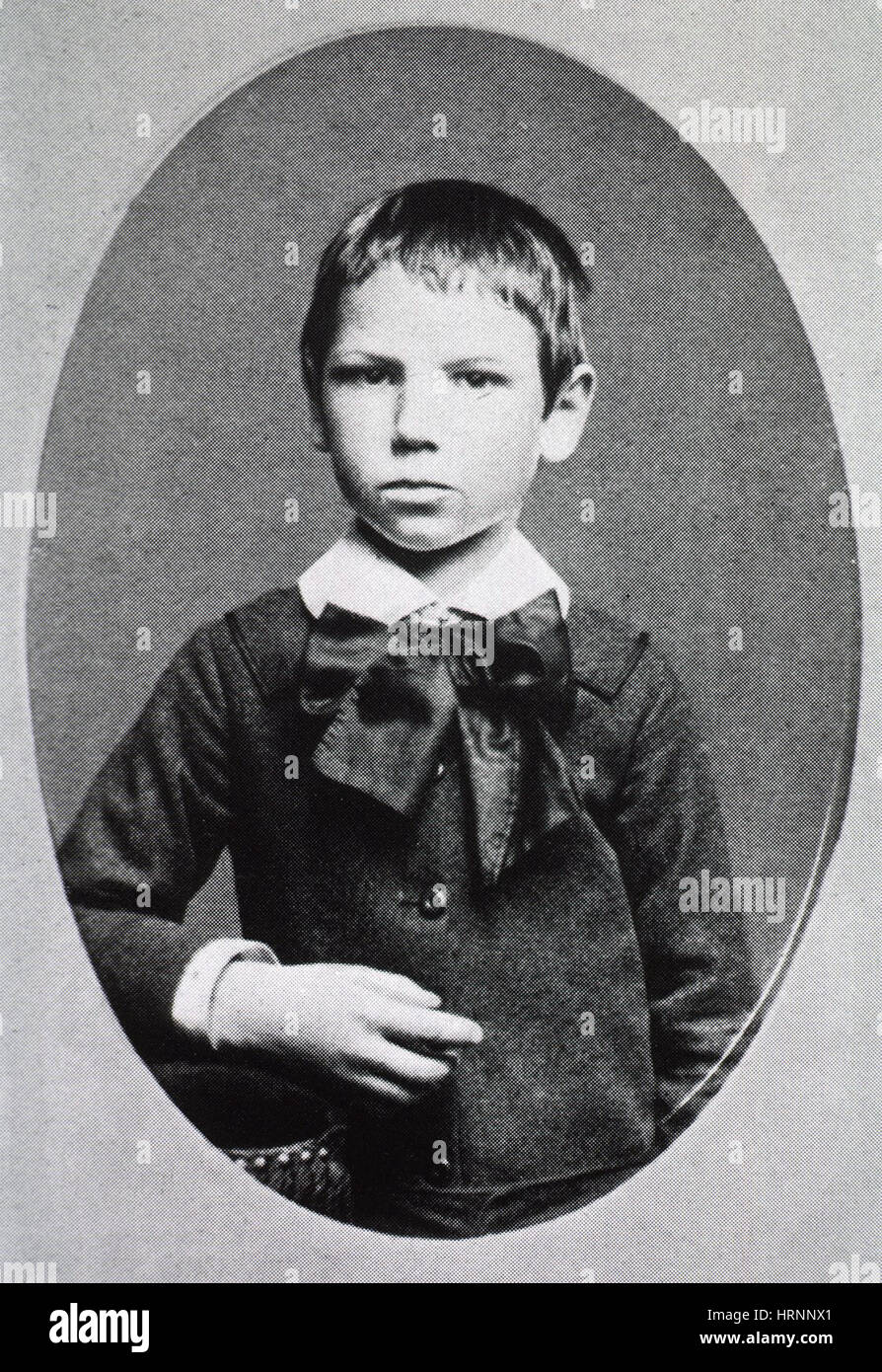 young-albert-schweitzer-1882-HRNNX1.jpg