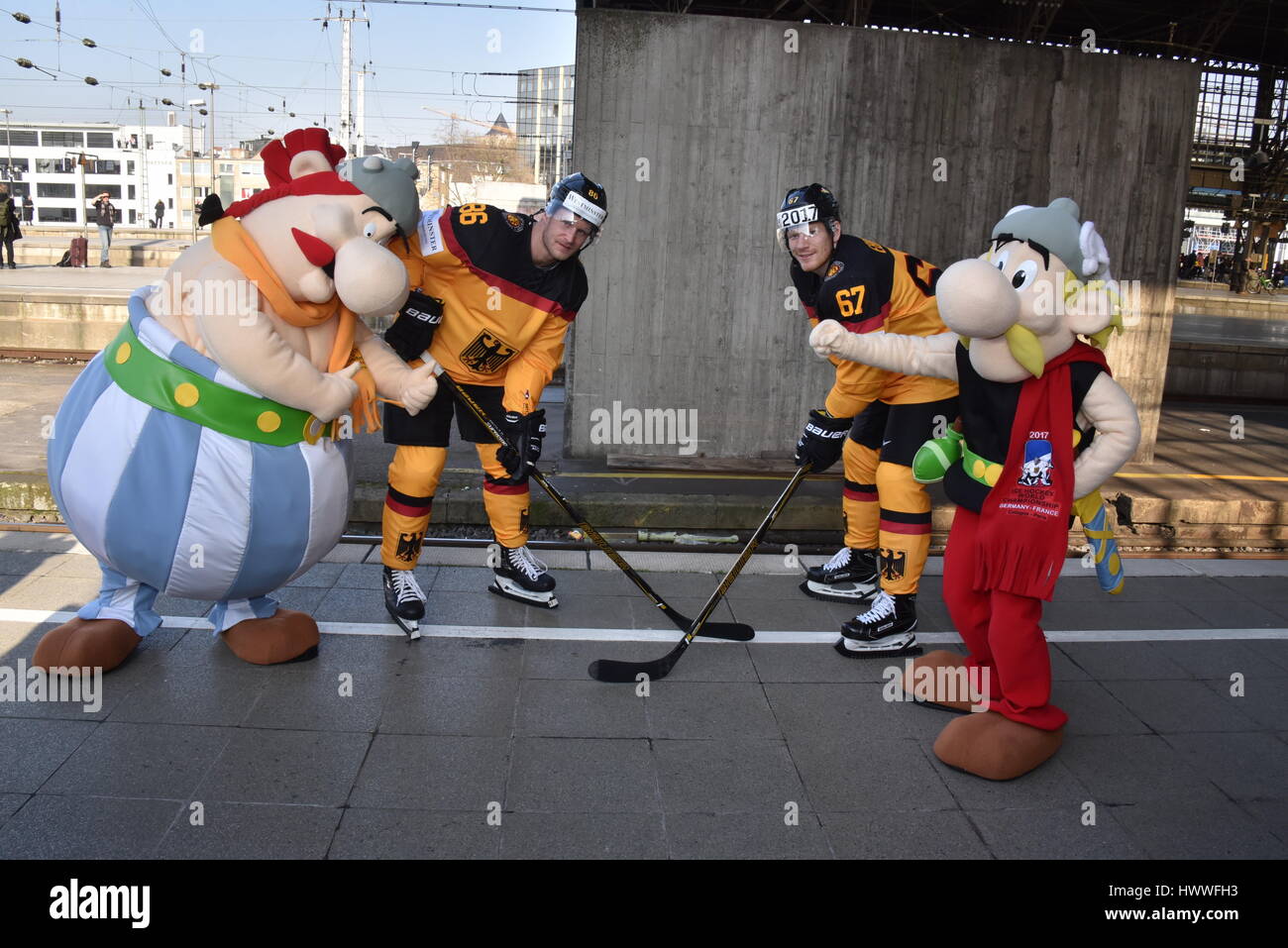 Cologne, Germany. 16th Mar, 2017. The mascots of the Ice Hockey World