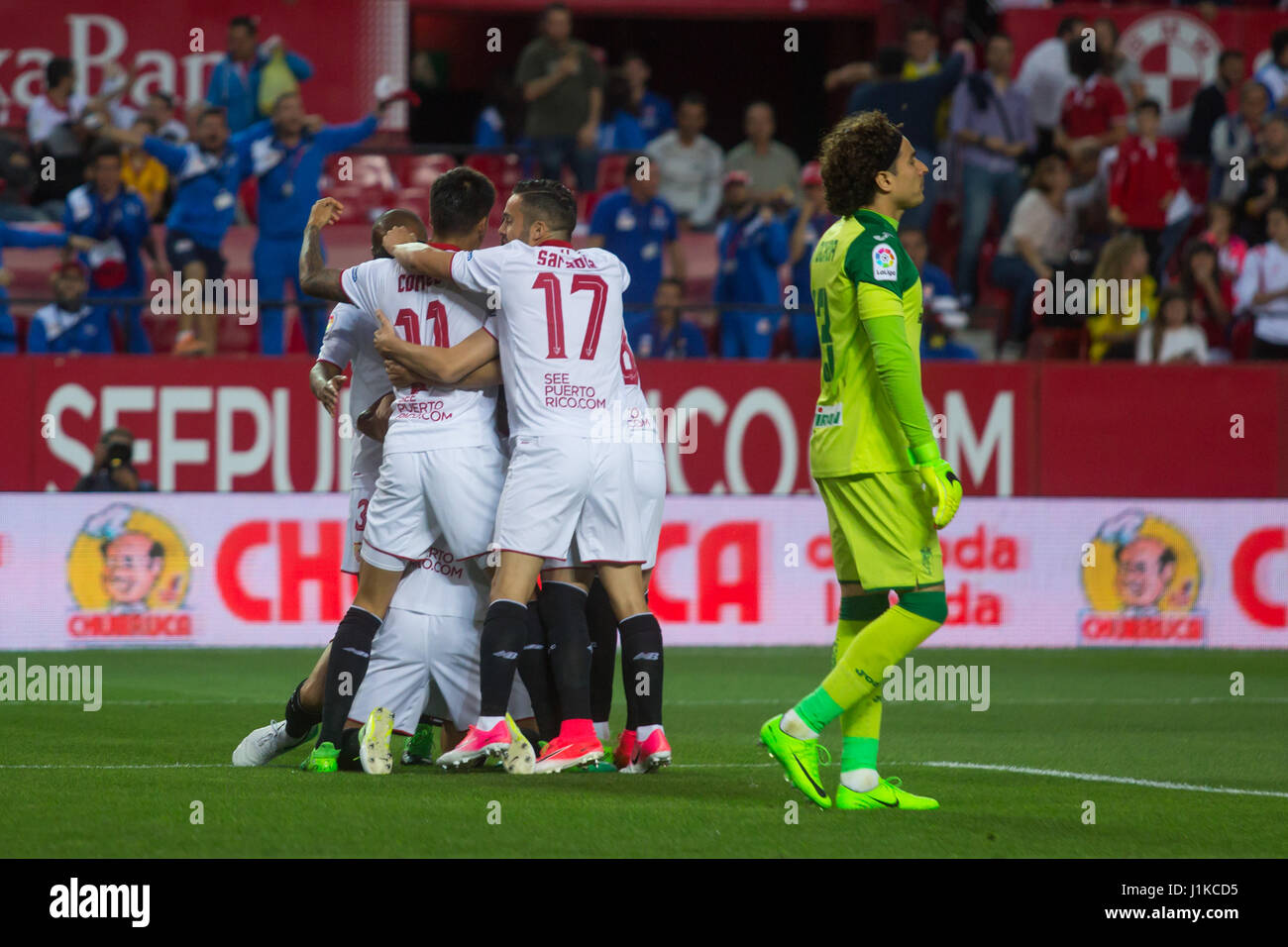 Sevilla, Spain. 21st Apr, 2017. Sevilla FC´s players celebrates a Stock