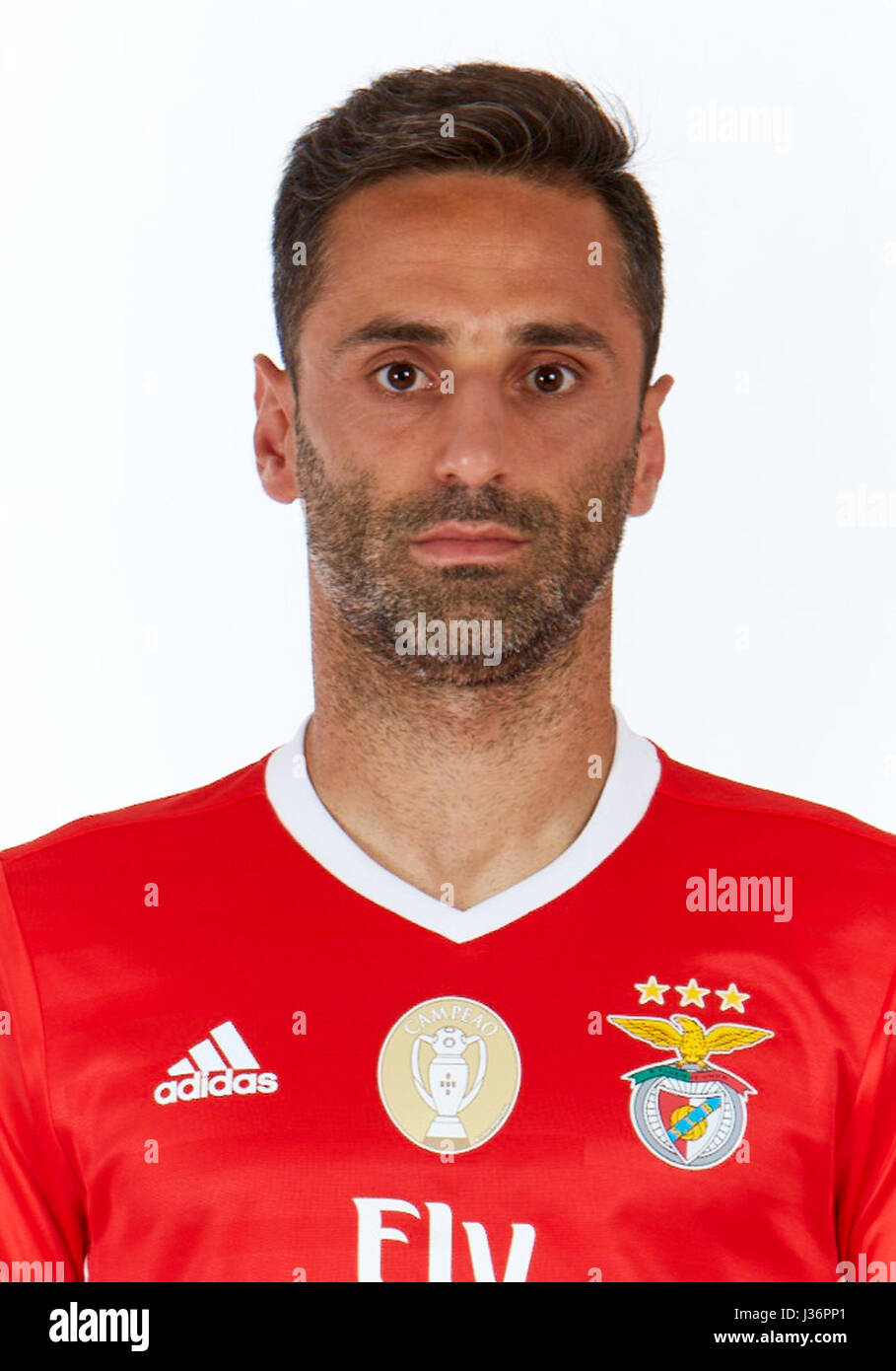 The 40-year old son of father (?) and mother(?) Jonas Gonçalves Oliveira in 2024 photo. Jonas Gonçalves Oliveira earned a  million dollar salary - leaving the net worth at 7 million in 2024
