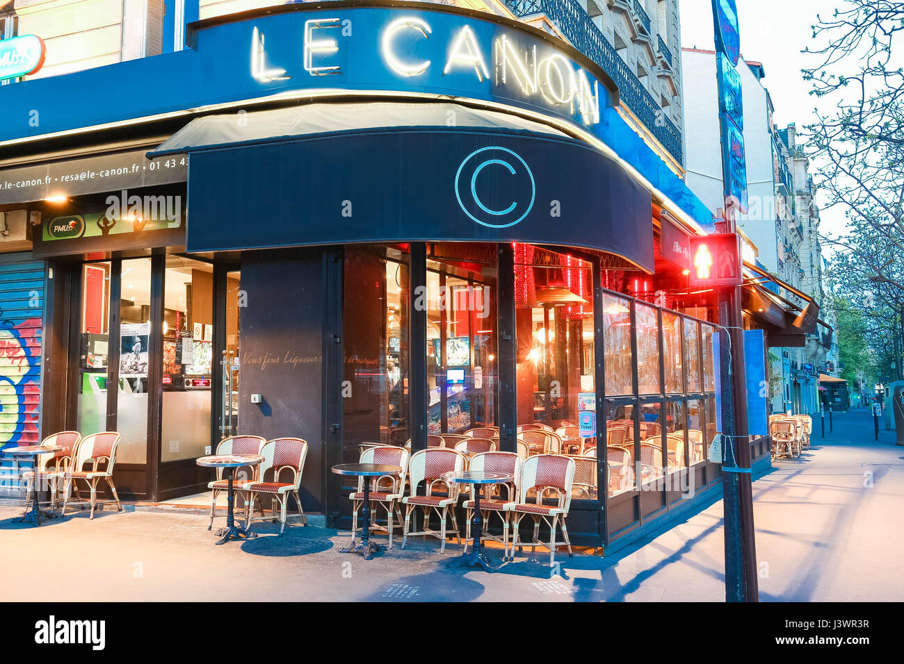 paris, france-april 23 ,2017 : the traditional parisian cafe le paris, france-april 23 ,2017 : the traditional parisian cafe le