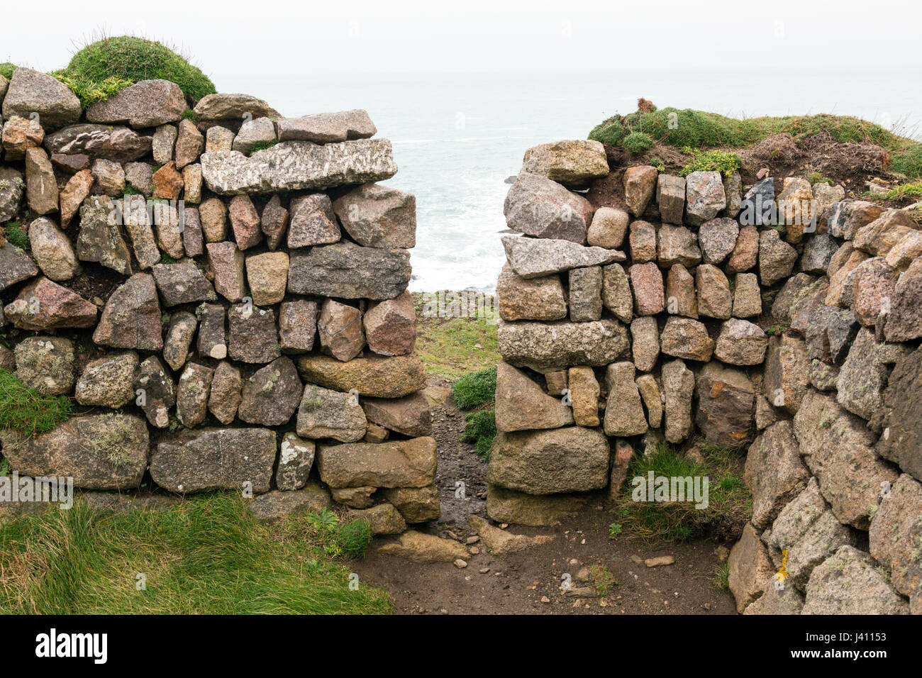 [Image: a-squeeze-stile-in-a-dry-stone-wall-buil...J41153.jpg]