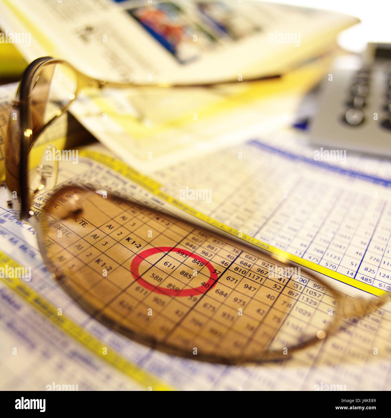 calculate travel expenses