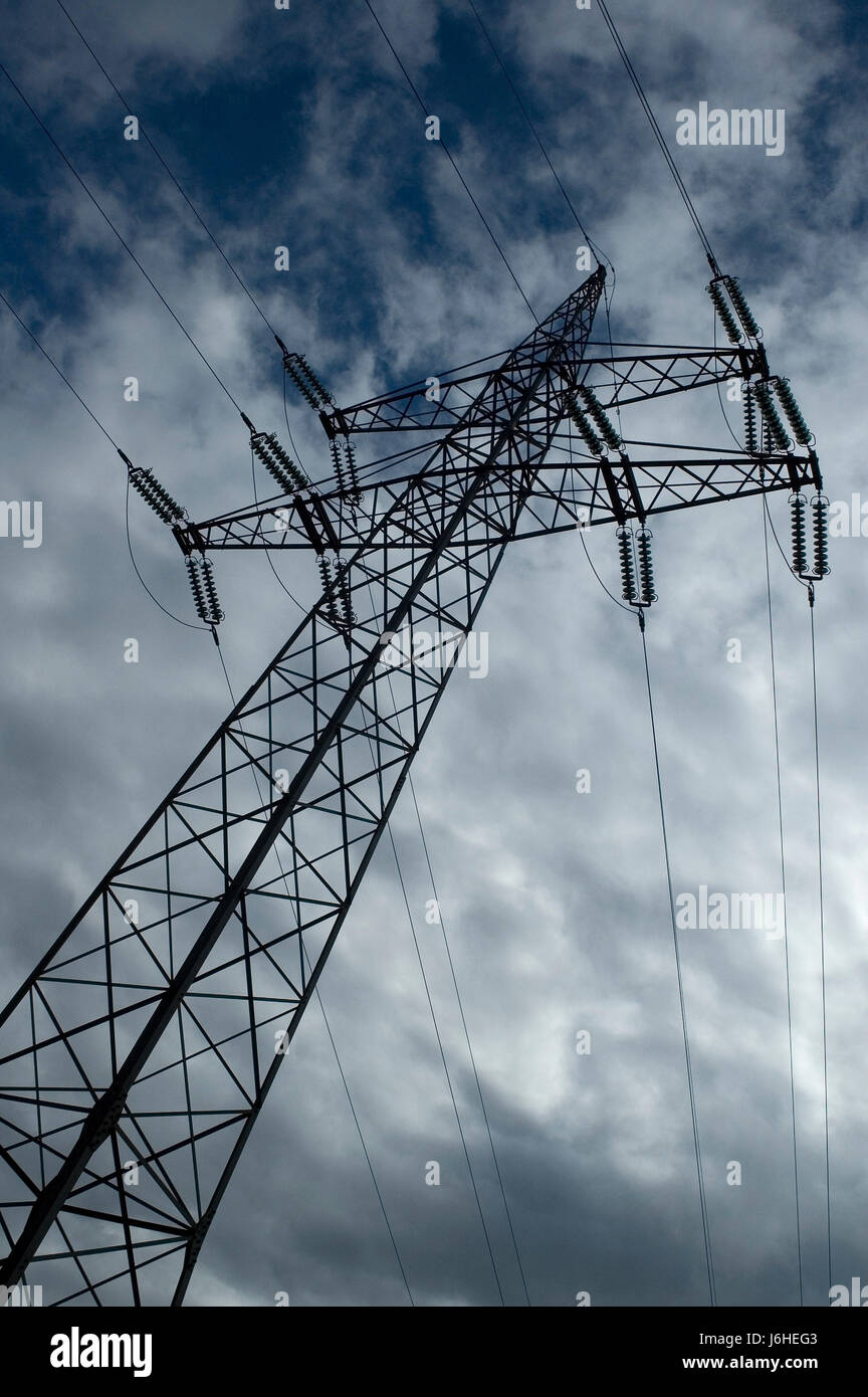 Tesla: Inventor of the Electrical Age: W Bernard Carlson