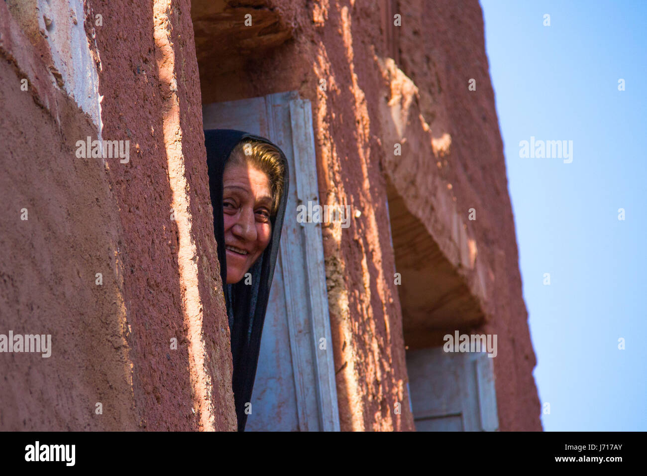 Abyaneh Woman Hi Res Stock Photography And Images Alamy