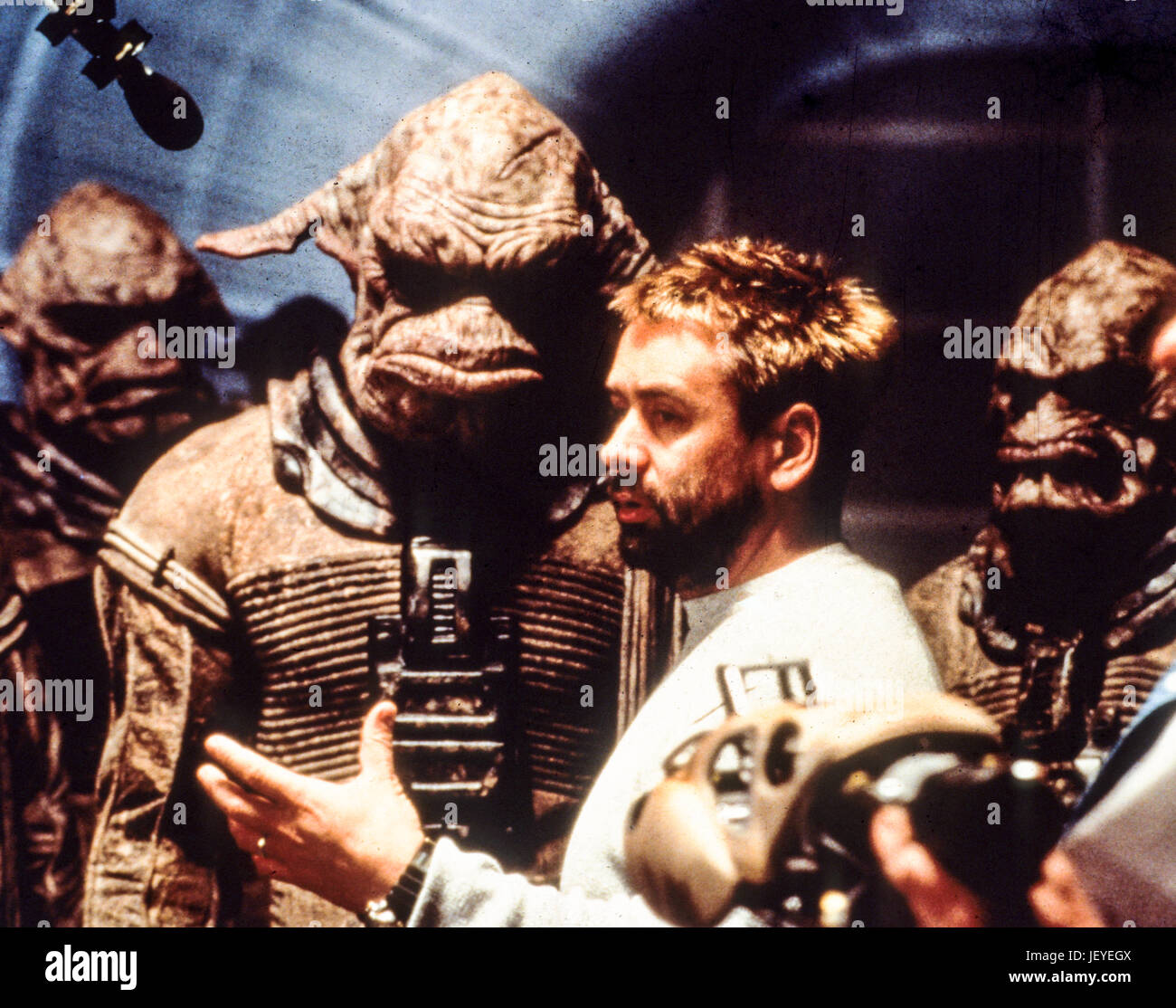 The Fifth Element 1997 Luc Besson Stock Photo Alamy