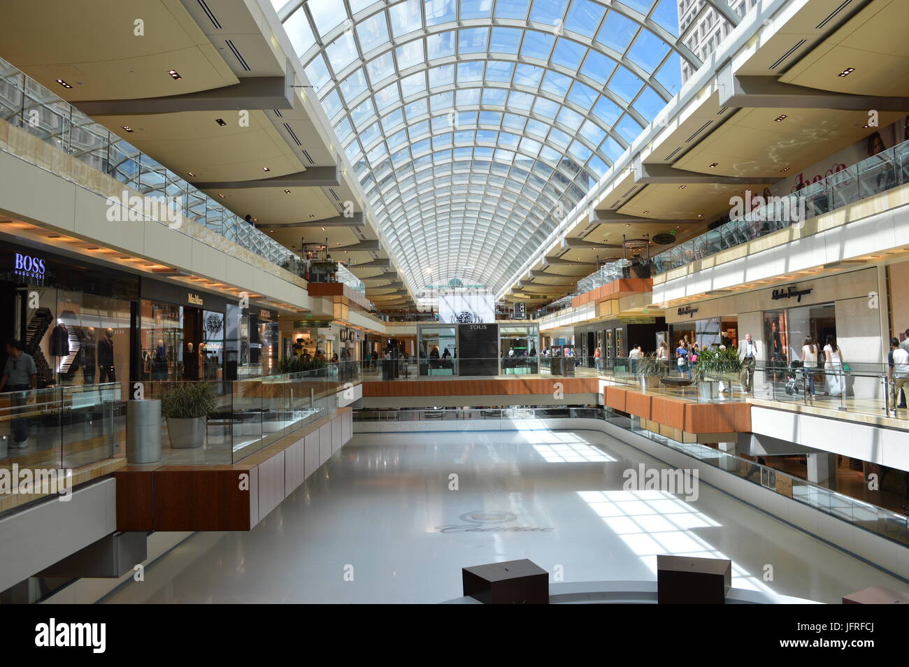 Galleria Mall, Houston Stock Photo, Royalty Free Image: 147419794 - Alamy