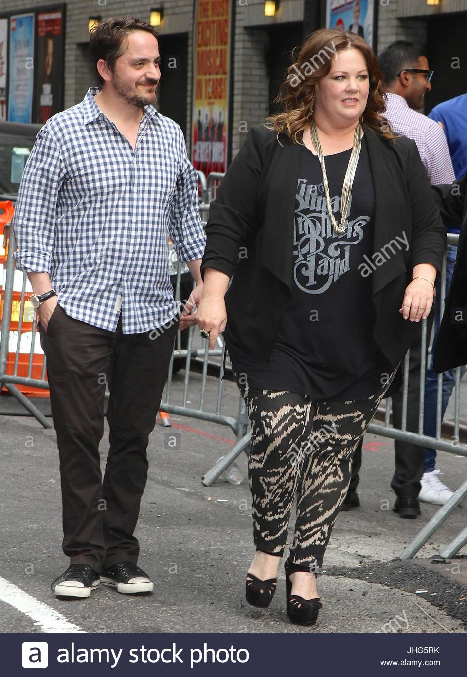 Melissa Mccarthy. Melissa Mccarthy is spotted with her husband Stock