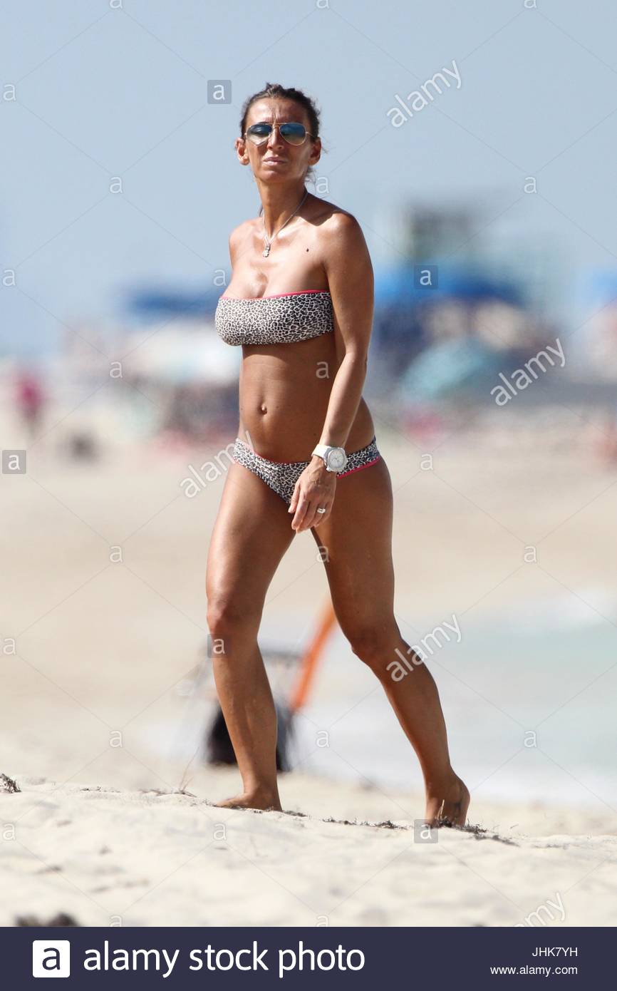 Nudist fai pics Free bikini wife photos