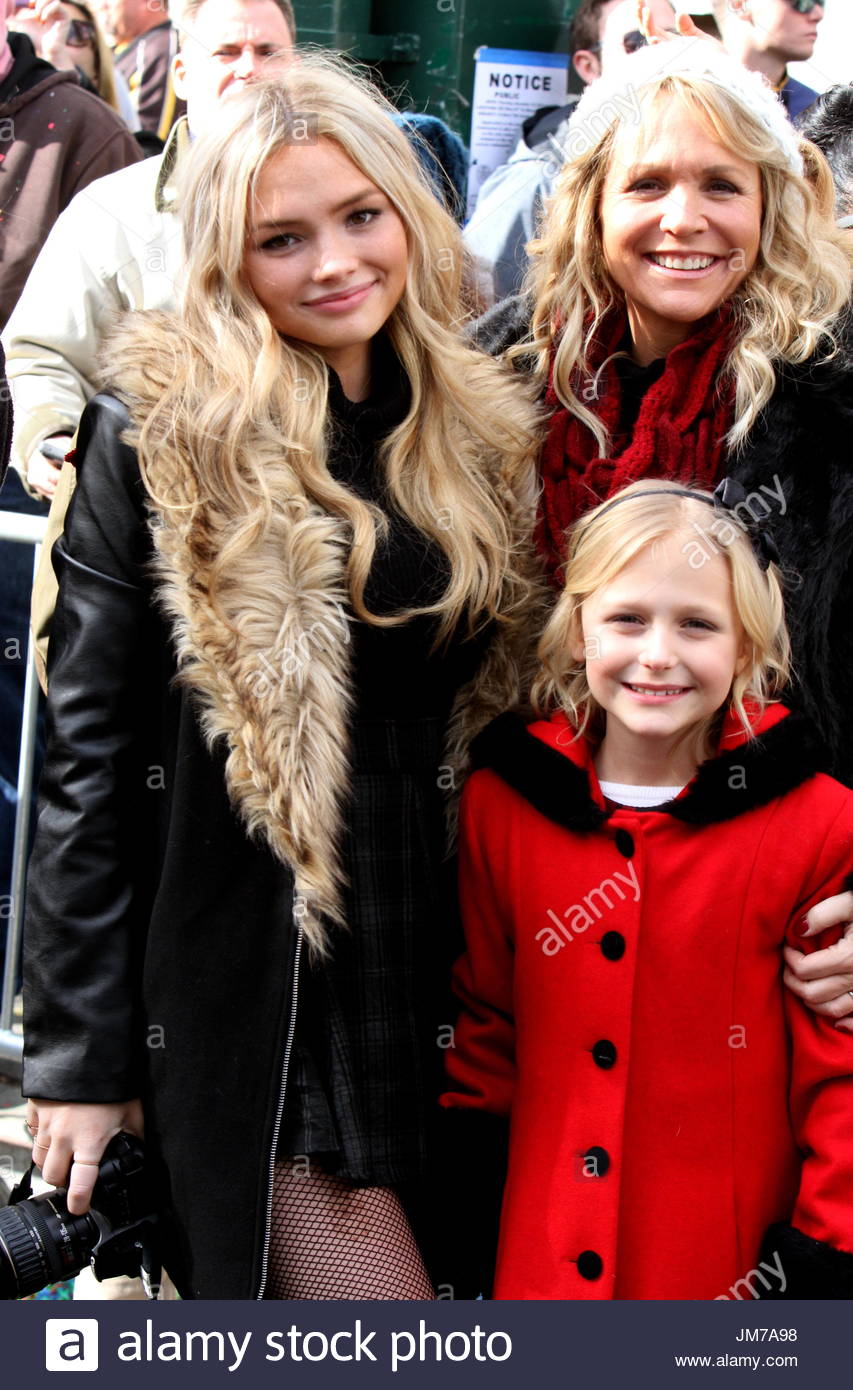 Natalie Alyn Lind Stock Photos And Natalie Alyn Lind Stock Images Alamy