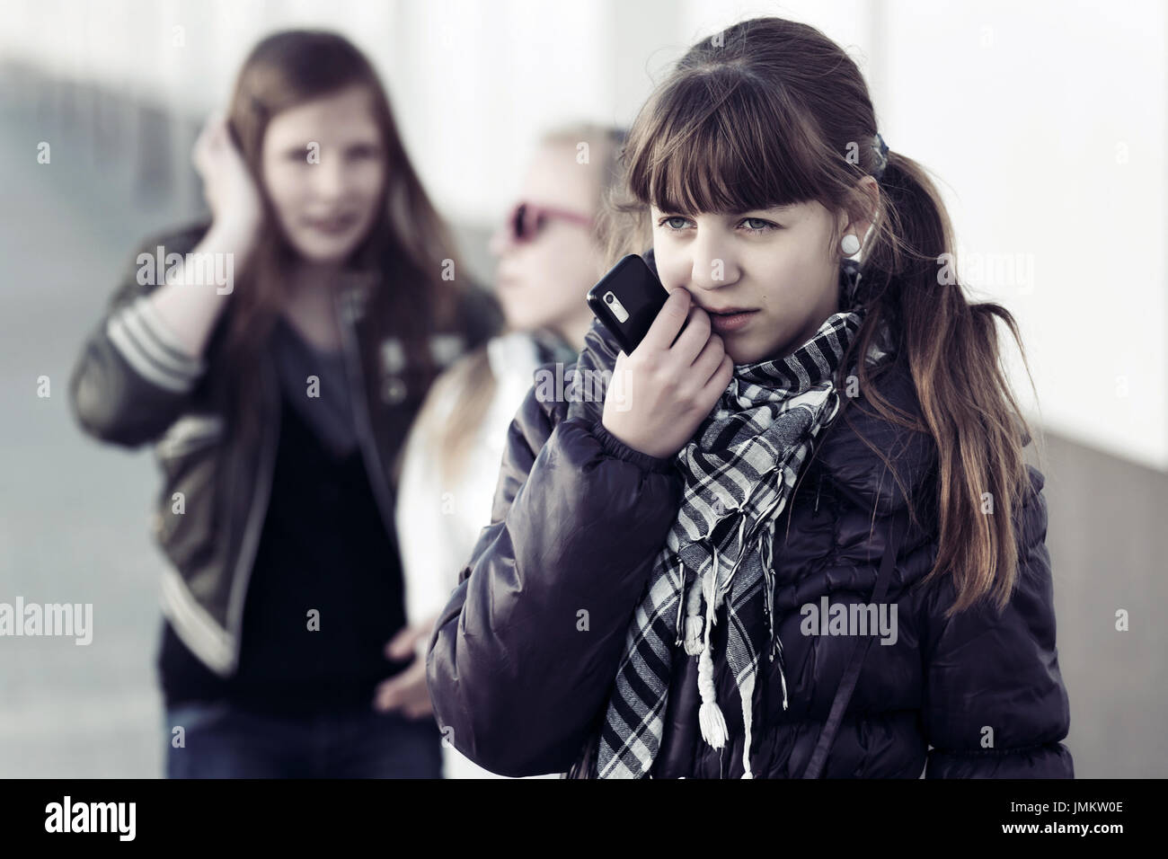 a street quarrel Inspiring stranger stops street fight filmed by teens on cellphones, schools kids by mia hall , rima abdelkader and becky bratu / mar222017 / 2:42 am et / updated. a street quarrel Inspiring stranger stops street fight filmed by teens on cellphones, schools kids by mia hall , rima abdelkader and becky bratu / mar222017 / 2:42 am et / updated.