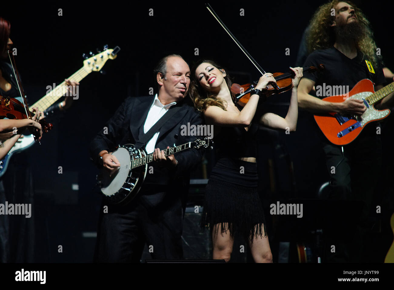 montreal canada 30th july 2017 composer hans zimmer performing