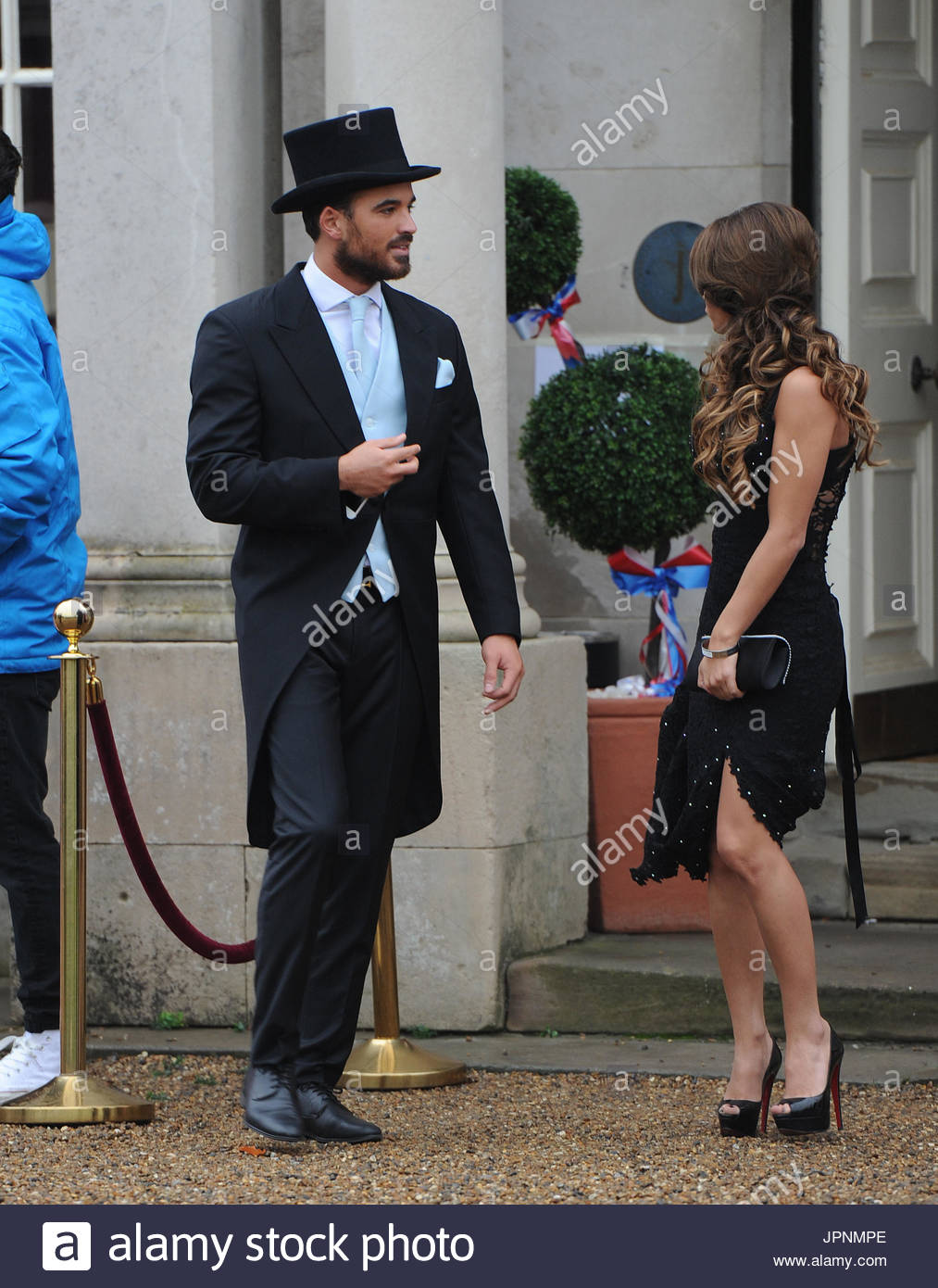 michael-hassini-nicole-bass-towie-cast-film-their-royal-wedding-theme-JPNMPE Towie Cast Film Their Royal Wedding Theme Finale They Celebrated Nanny Pats Birthday At Addington Palace In Croydon She Was The Queen And The Cast Had