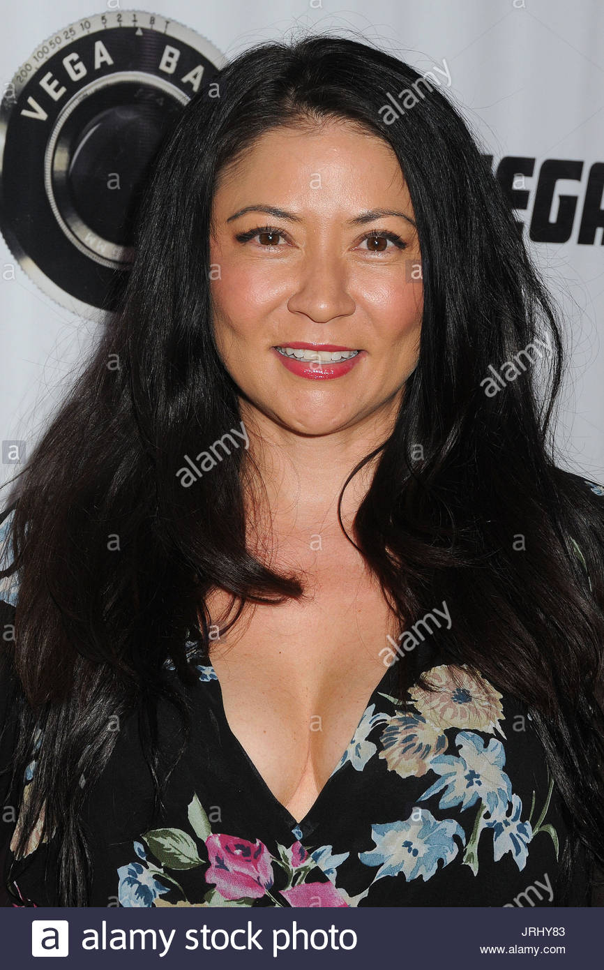 Madiha Iftikhar images Bette Midler pictures