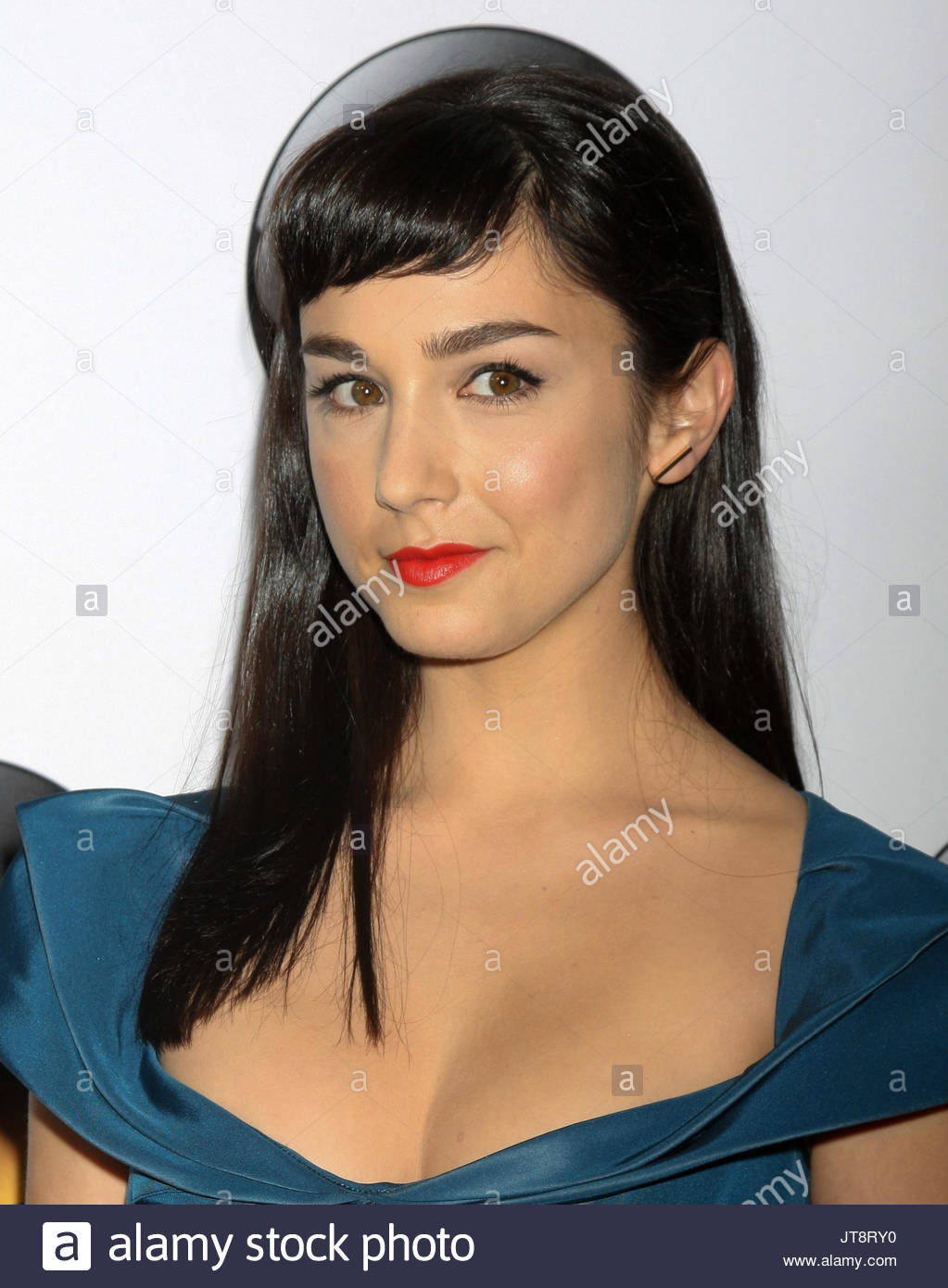 Molly Ephraim Molly Ephraim