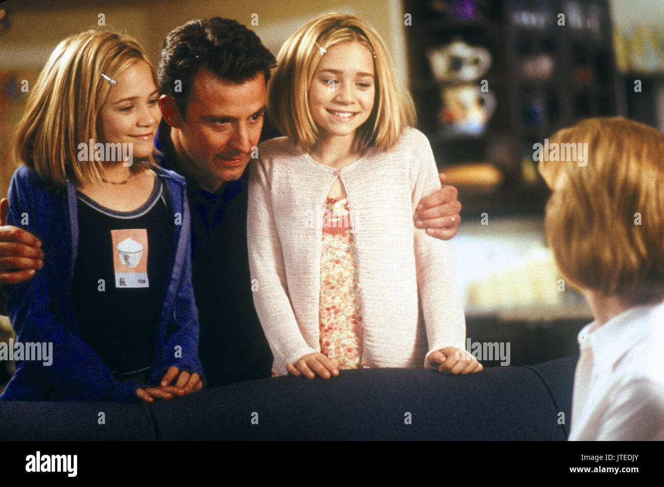 MARYKATE OLSEN ERIC LUTES & ASHLEY OLSEN SWITCHING GOALS (1999 Stock