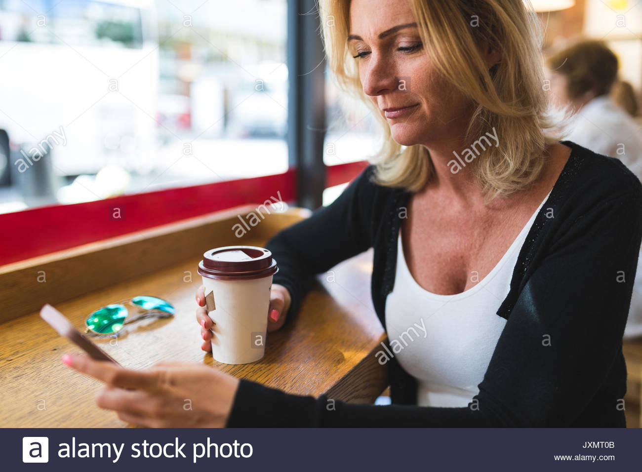 mature cafe com Big titted pussy milf
