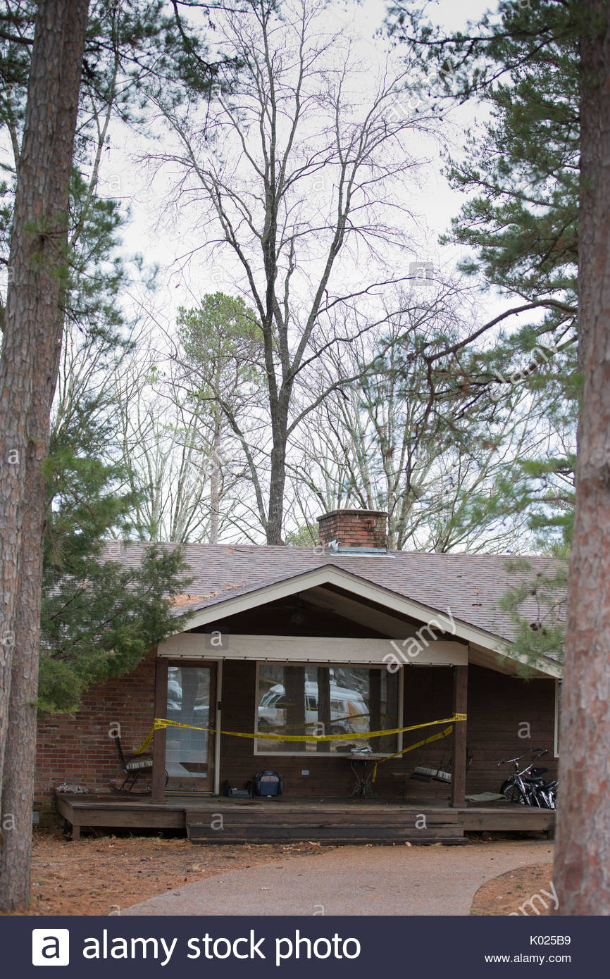 Mindy McCready's home. Tragic country star Mindy McCready was found