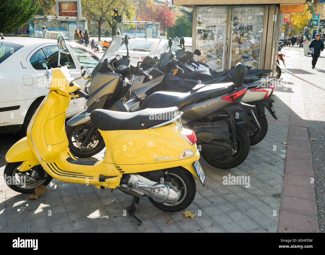 Motos Stock Photos & Motos Stock Images - Alamy - 1300 x 1020 jpeg 245kB