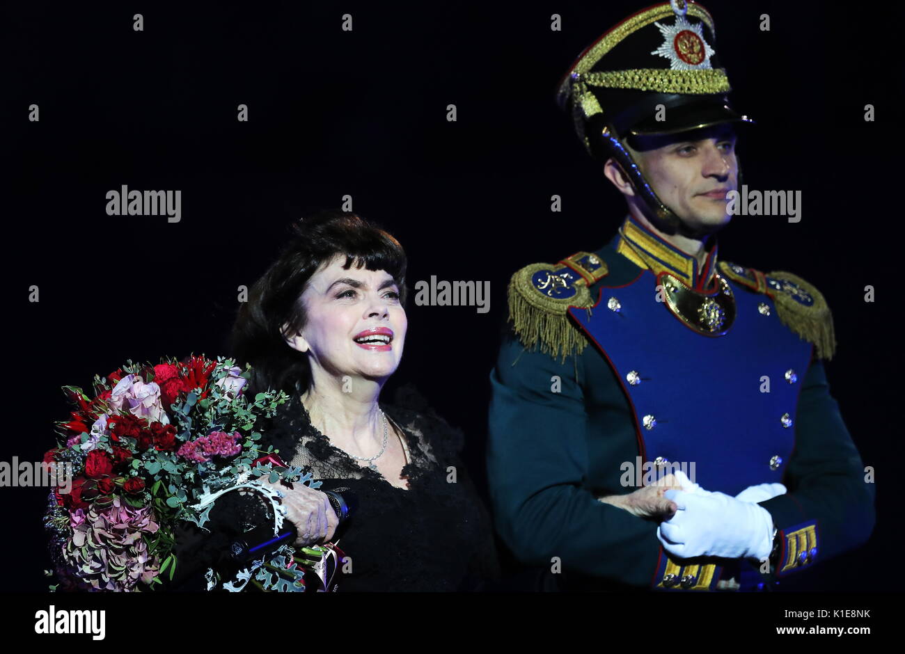 Mireille Mathieu accused the Russian television channel in censorship 07.09.2012 Mireille Mathieu accused the Russian television channel in censorship 07.09.2012
