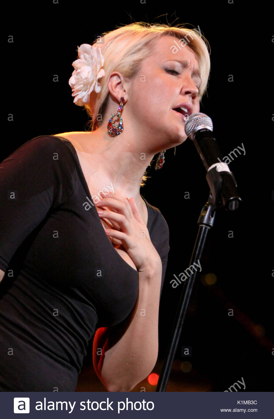 meghan linsey country duo steel magnolia meghan linsey and josh scott K1MB3C