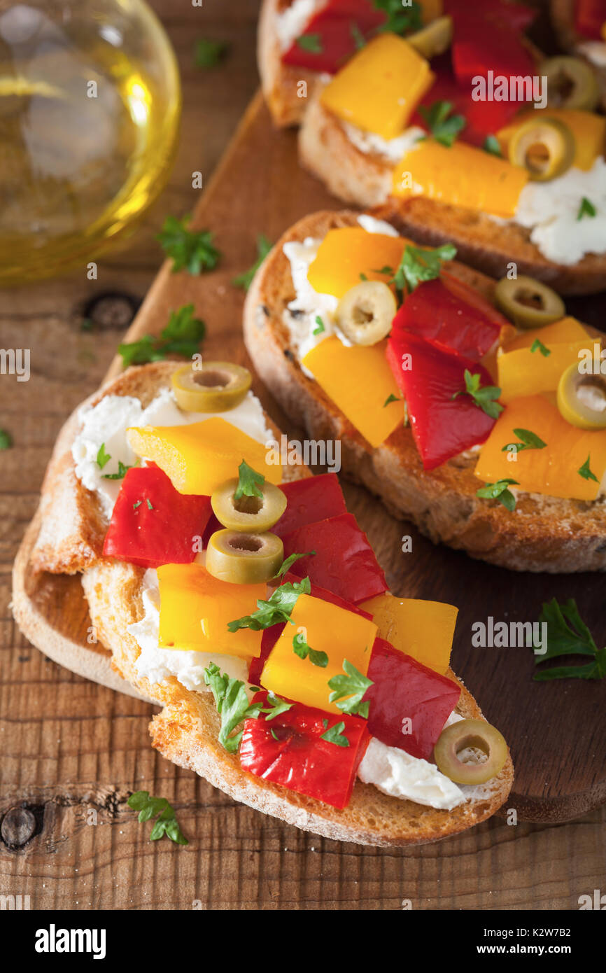 Roasted Peppers with Olives Roasted Peppers with Olives new picture Roasted Peppers with Olives Roasted Peppers with Olives new images