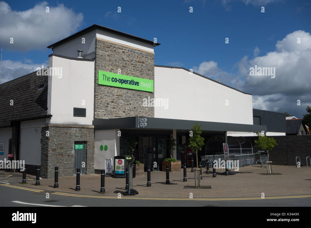 Coop Supermarket Stock Photos & Coop Supermarket Stock Images Alamy