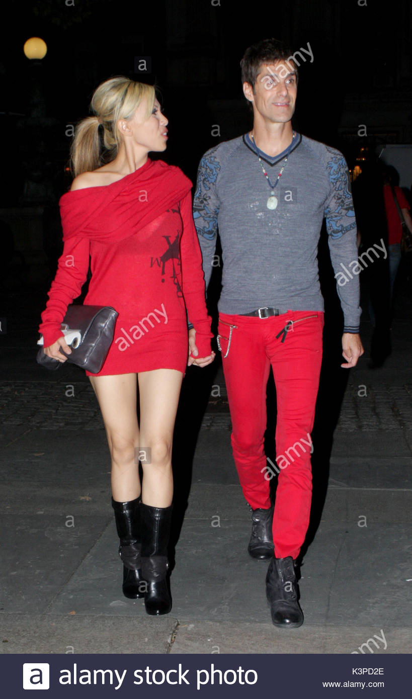 Perry Farrell and Etty Lau Farrell. Rocker Perry Farrell and wife Stock