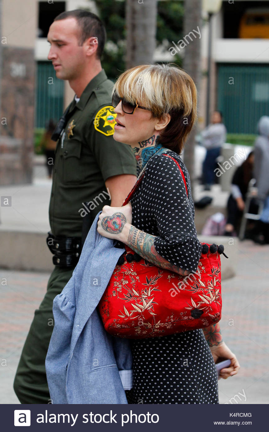 Janine Lindemulder pictures pictures Janine Lindemulder