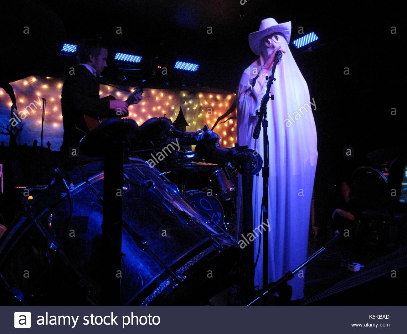 Ryan Gosling, Zach Shields, Dead Man's Bones. Ryan Gosling and Zach