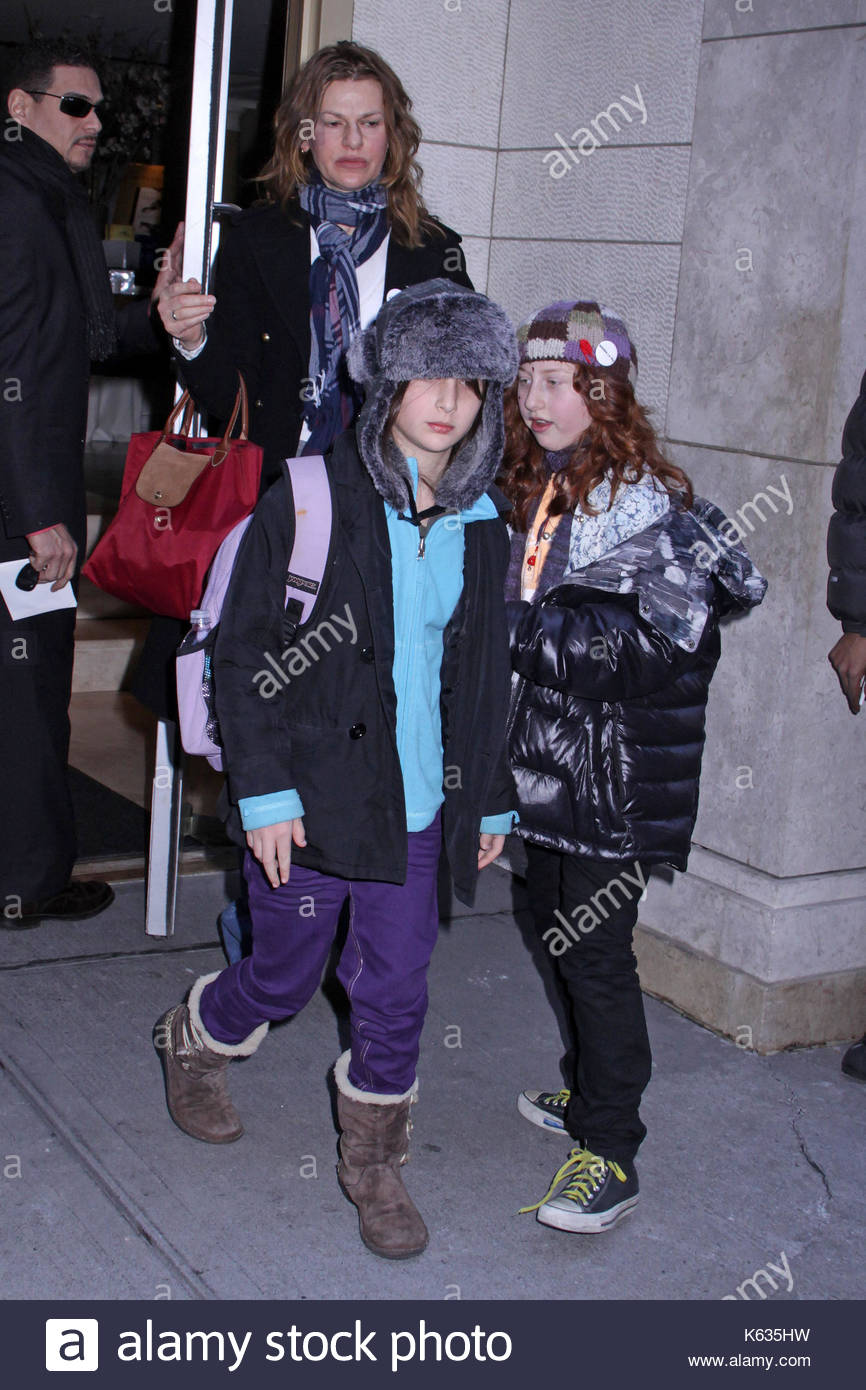 Jennifer Jason Leigh Jennifer Jason Leigh new picture Jennifer Jason Leigh Jennifer Jason Leigh new images
