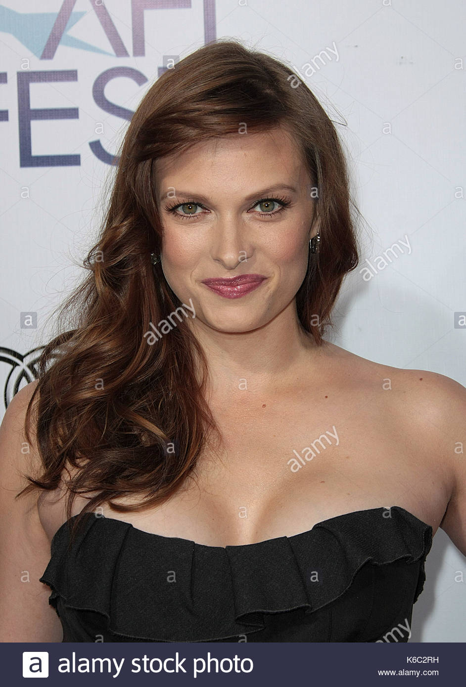 Vinessa Shaw Nude Photos 55 Vinessa Shaw Nude Photos 81
