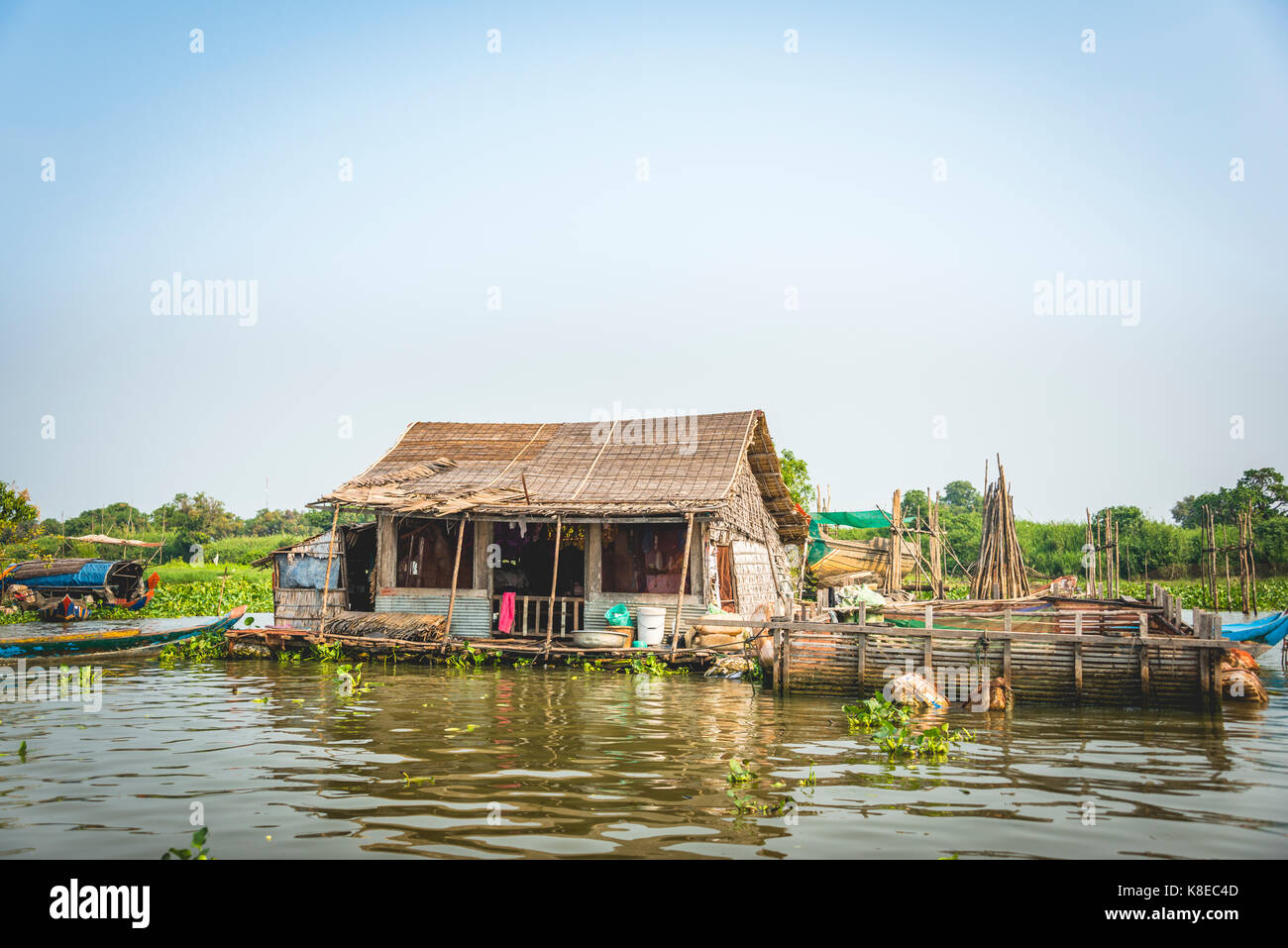 floating boat photo floating house and houseboat stock photos floating house floating boat photo floating house and houseboat stock photos floating house