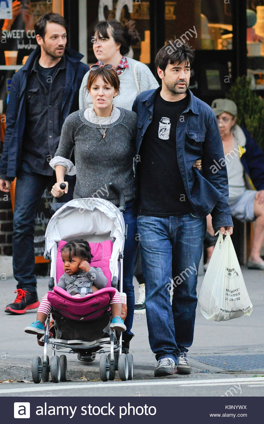 Ron Livingston, Rosemarie DeWitt and Gracie James Livingston. Ron Stock