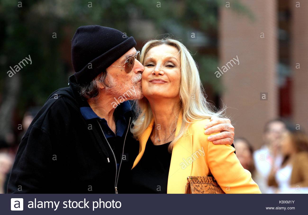 Barbara Bouchet Stock Photos & Barbara Bouchet Stock Images Alamy