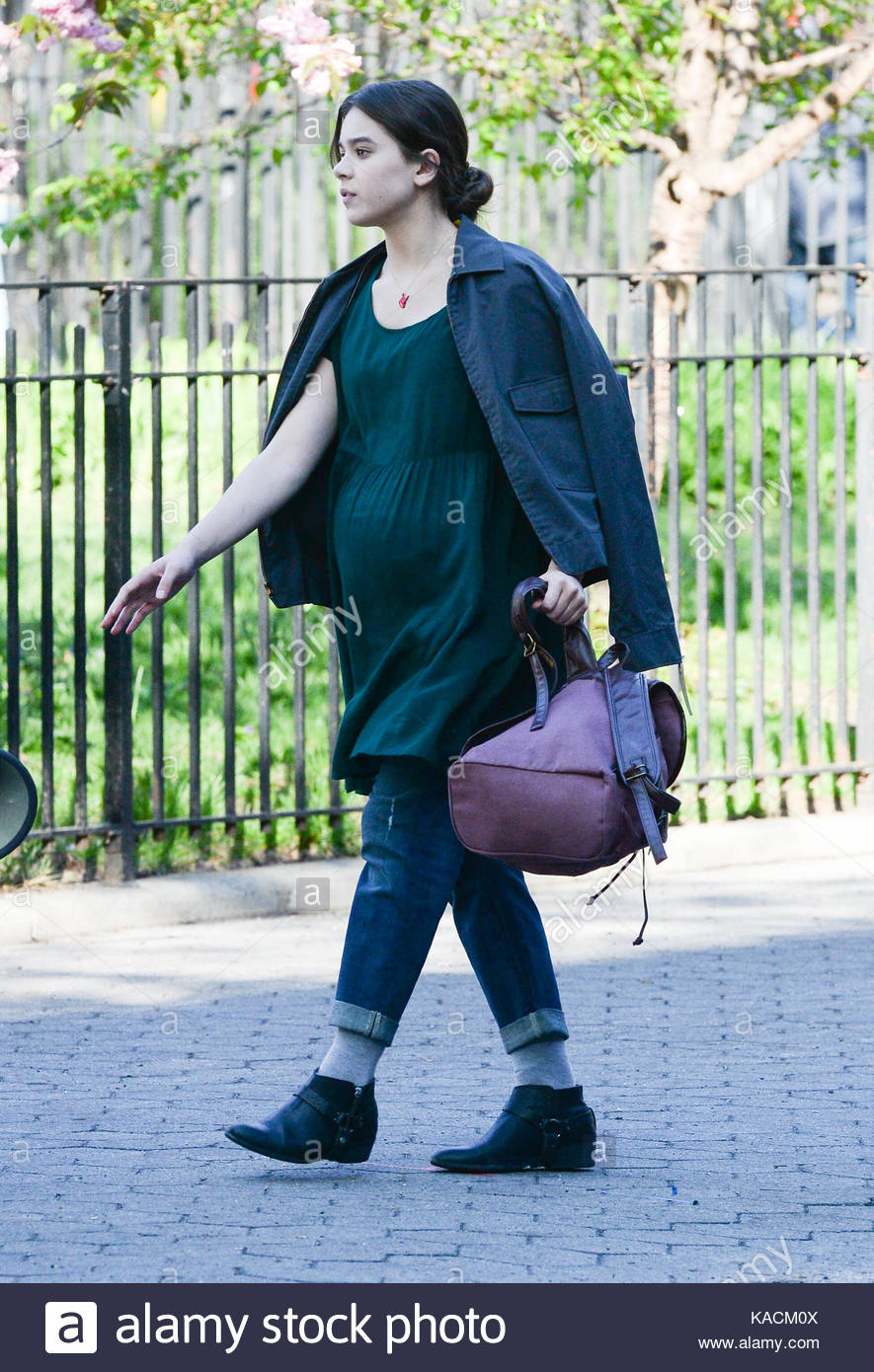 Agree, Fake pics haile steinfeld consider, that Opinion you Fake pics haile steinfeld