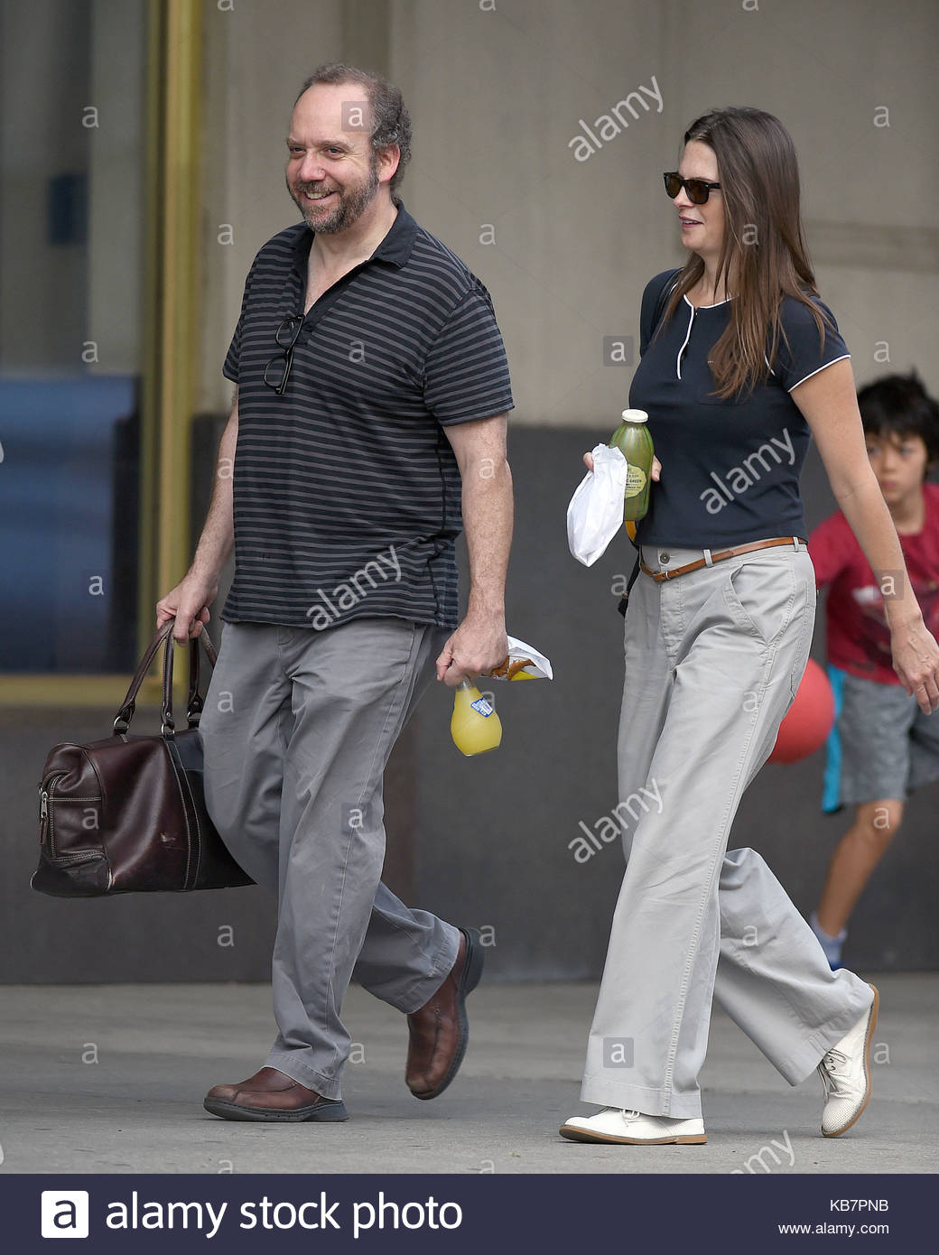 Paul Giamatti and Elizabeth Giamatti. Paul Giamatti and wife Stock(05)