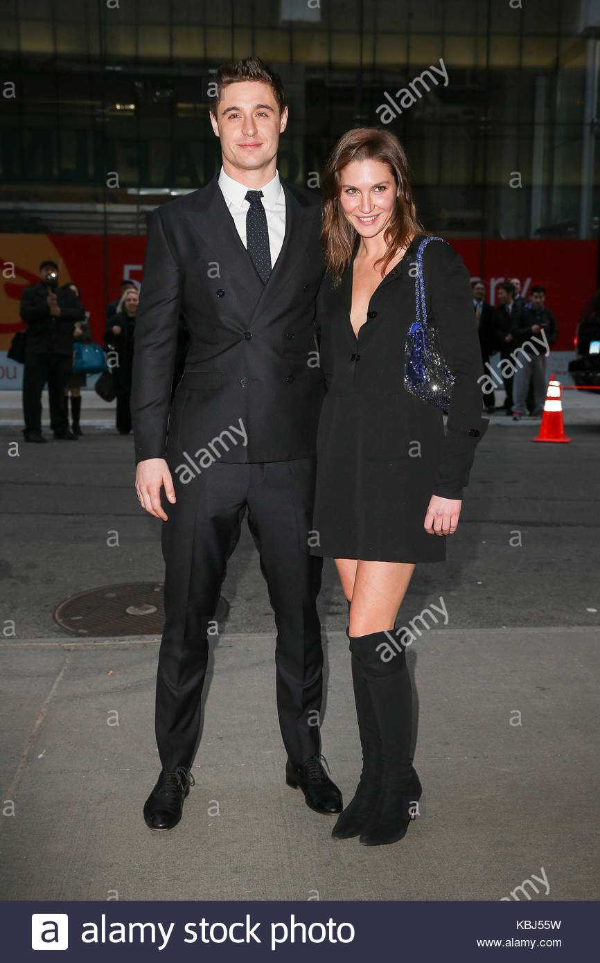 Max Irons And Sophie Pera Stock Photos & Max Irons And Sophie Pera Stock Images - Alamy