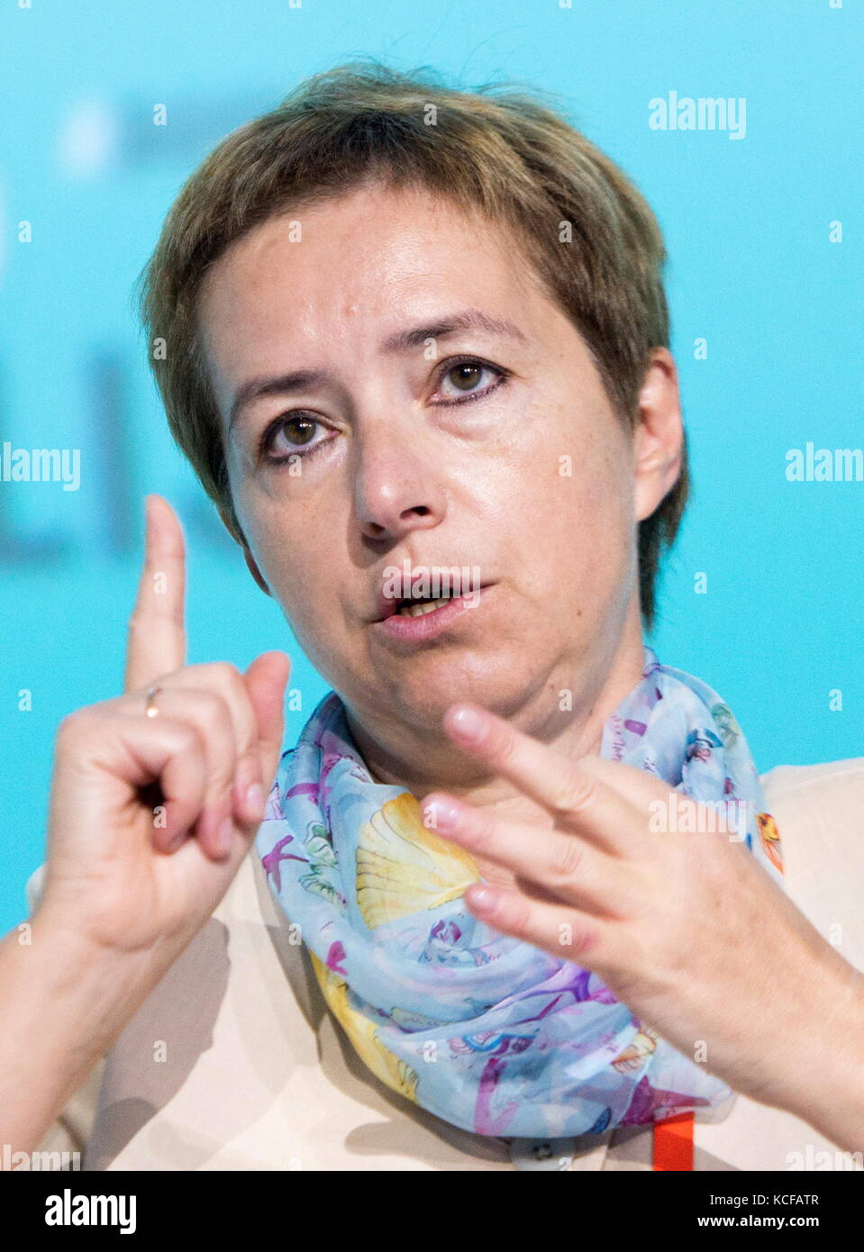 Olga Dergunova, Member of the Board of VTB, took over as head of the Federal Property Management Agency 19.06.2012 Olga Dergunova, Member of the Board of VTB, took over as head of the Federal Property Management Agency 19.06.2012