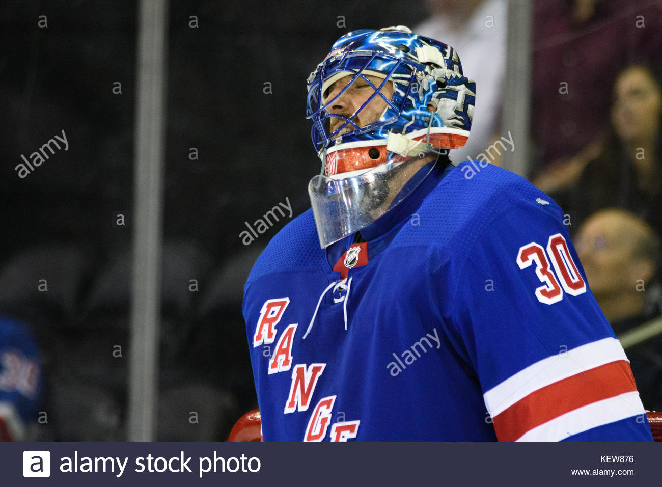 Manhattan, New York, USA. 23rd Oct, 2017. New York Rangers goalie Stock Photo, Royalty Free