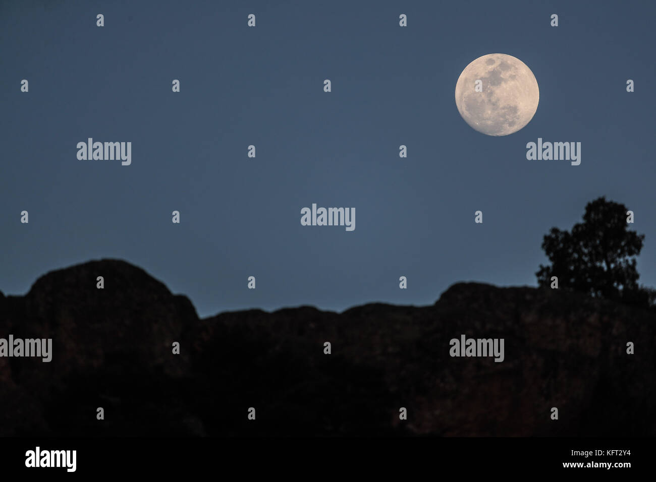 an introduction to the moon the only natural satellite of earth An introduction to project atlas for example, the earth has one natural satellite, the moon the global positioning system. an introduction to the moon the only natural satellite of earth An introduction to project atlas for example, the earth has one natural satellite, the moon the global positioning system.