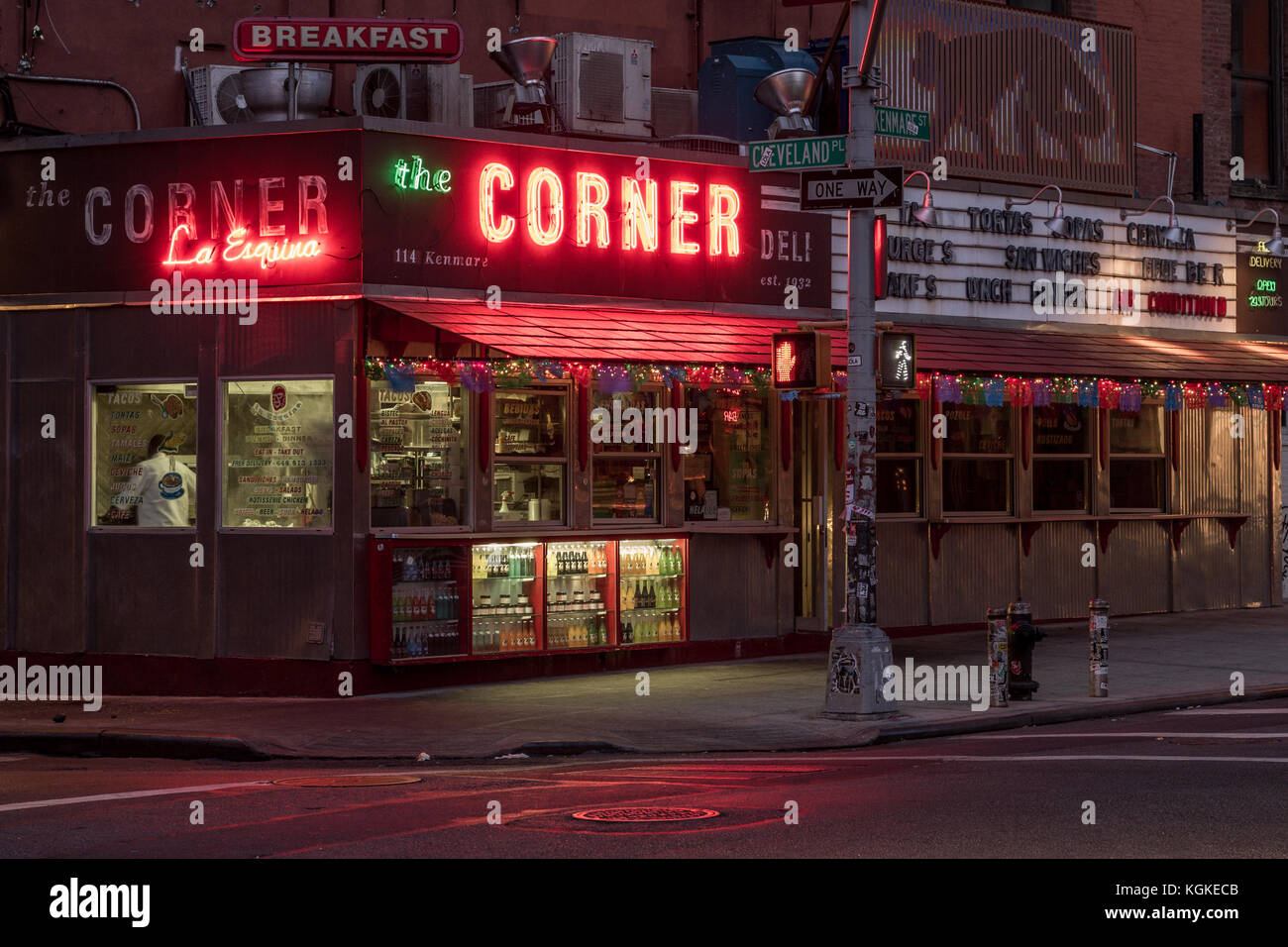 Street Corner And New York City Stock Photos & Street Corner And New