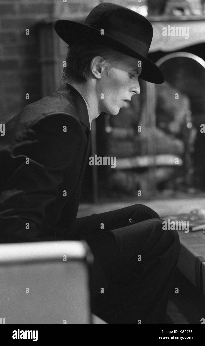 The Man Who Fell To Earth 1976 David Bowie Stock Photo