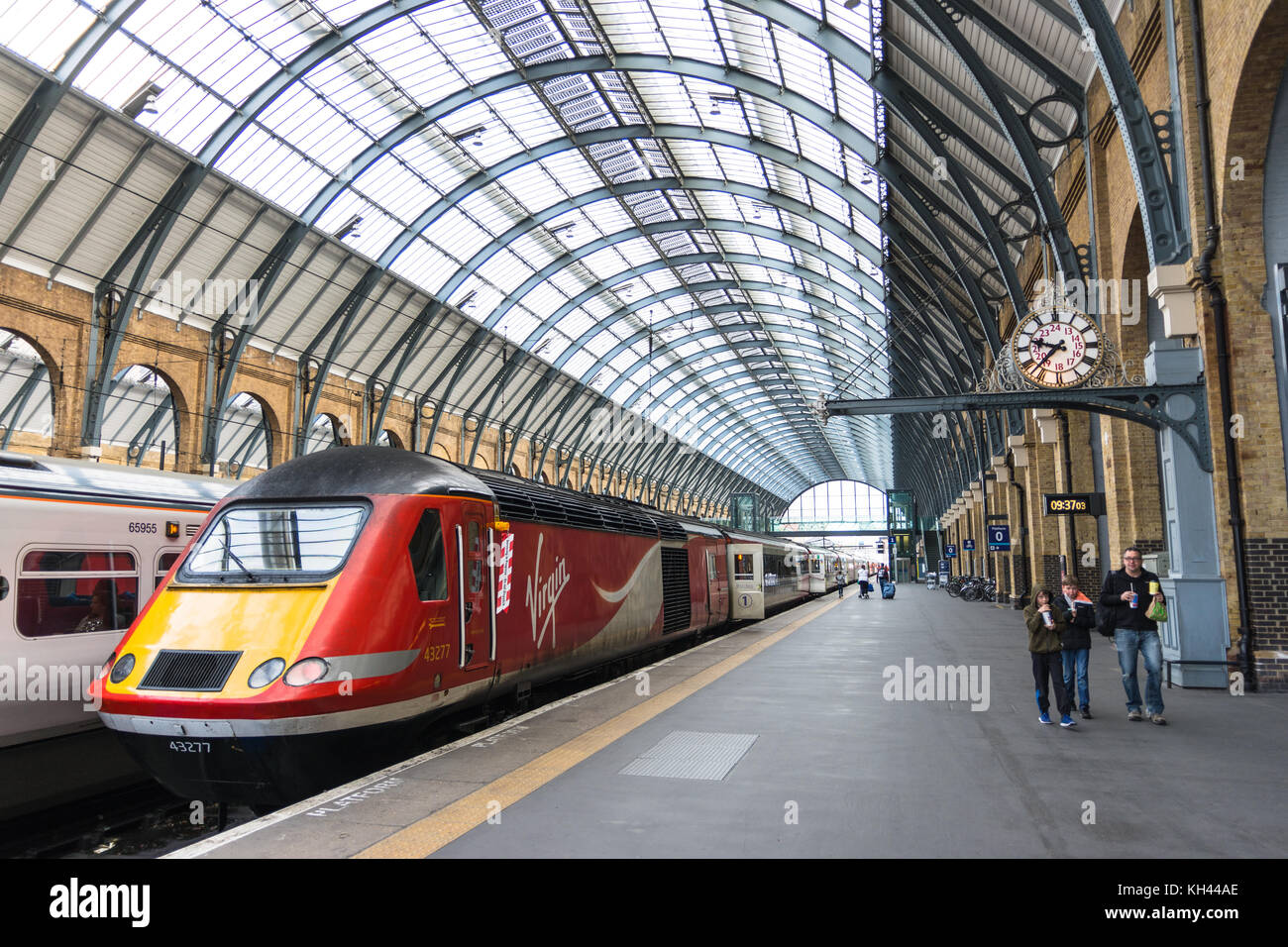 Platform at London King's Cross Station featuring Virgin Rail train