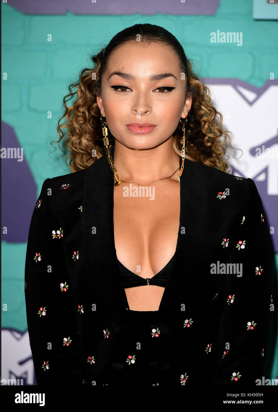 Ella Eyre nudes (76 gallery), images Boobs, YouTube, bra 2020