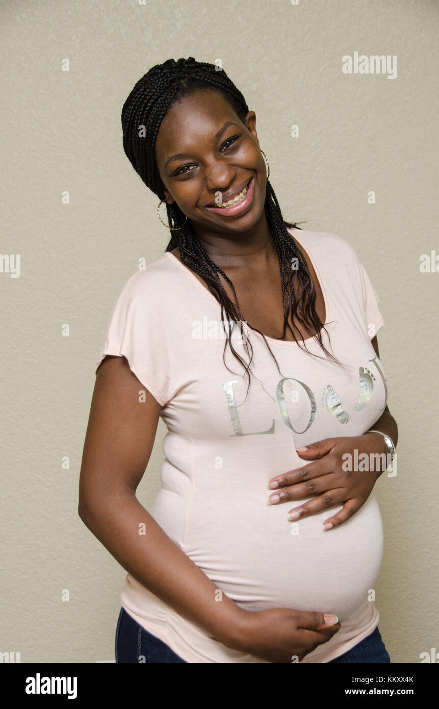 Beautiful Pregnant African American Lady Stock Photo Alamy