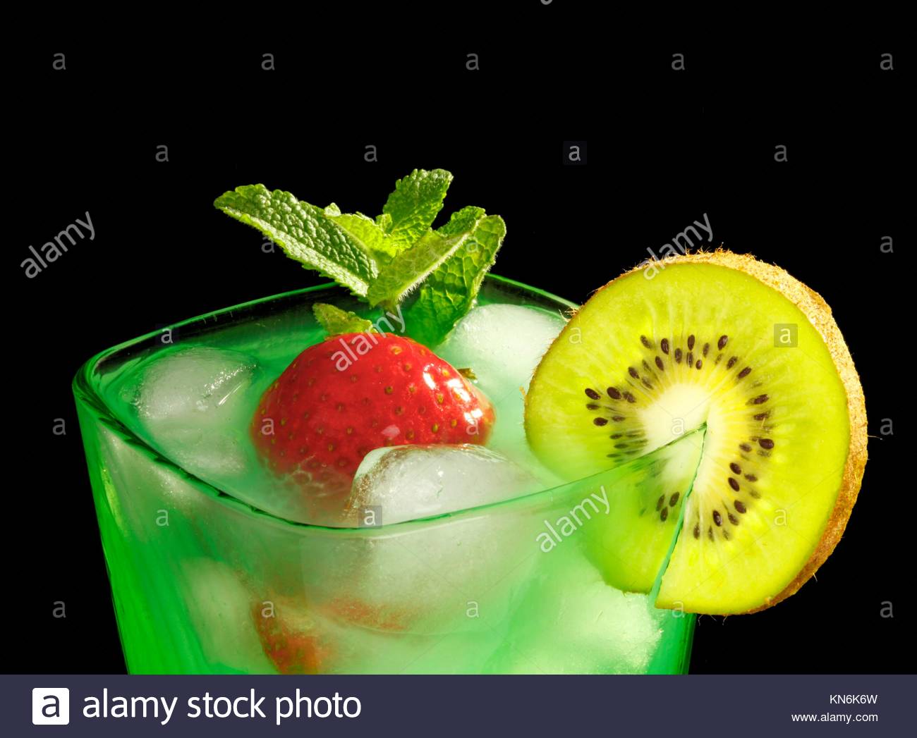 Blackberry detox water For the herbs, crush or chop them up to get the best flavor. Similarly, squeeze citrus wedges, slice or cube melons, and crush berries. Nancy Creative has some more great tips and recipes for flavored waters. Do you have a flavored water you love?